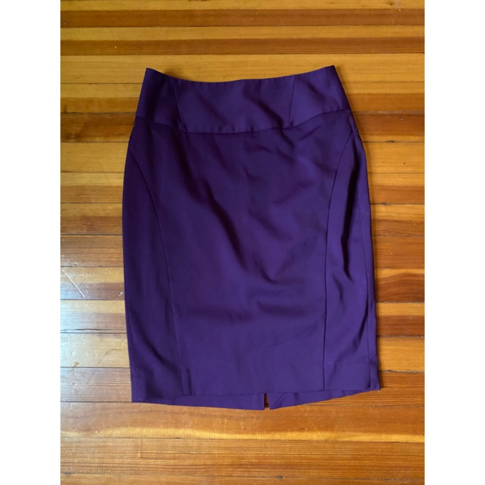 Pencil skirt
